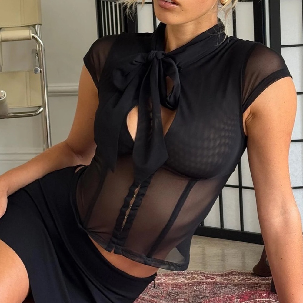 Princess Polly Anistasia Mesh Keyhole Corset Top - Picture 3 of 7